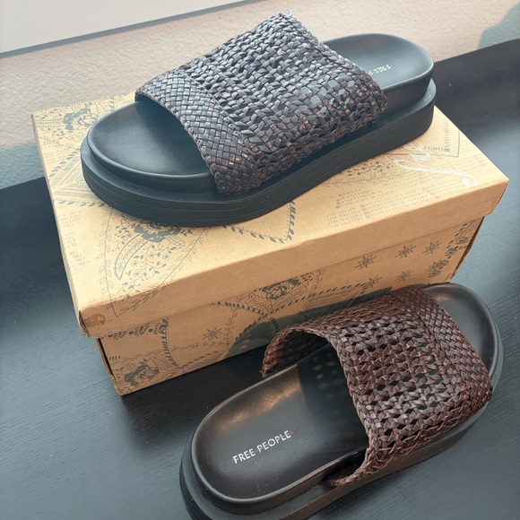 Free People Shoes - Free People Bondi Woven Slide Sandals in a chocolate brown color platform